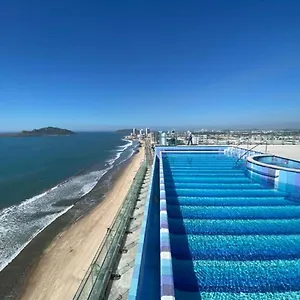 Apartamento Departamento En El Malecón, Torre 102, Mazatlán